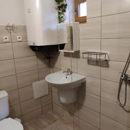 Habitación en casa particular Potok Bešeňová